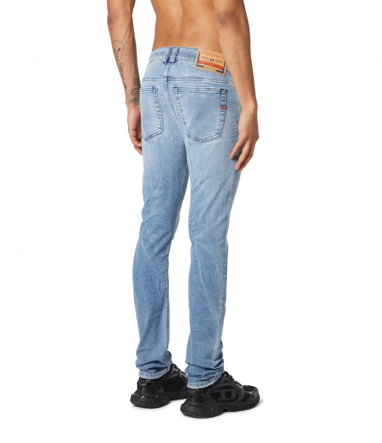 Afbeelding van SLEENKER 09P02 -  Heren Denim Strak Model - DIESEL